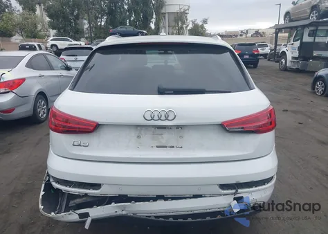 2018 Audi Q3 2.0T Premium/2.0T Sport Premium z USA, uszkodzony, nr VIN WA1BCCFS5JR005499